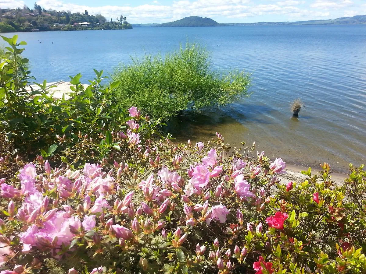 Koutu Beach Bed And Breakfast Rotorua New Zealand